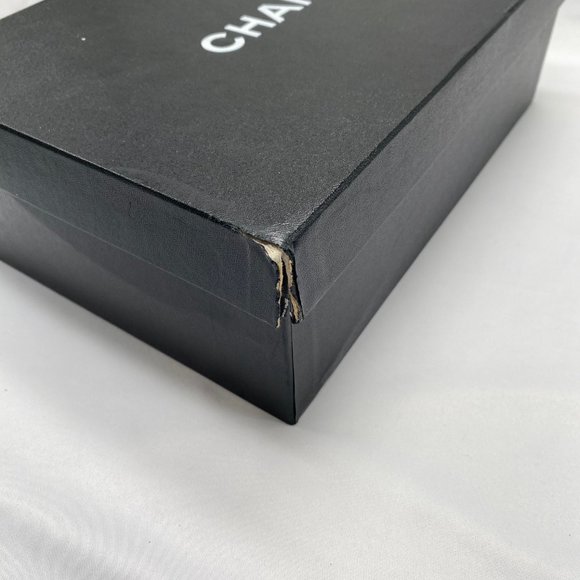 Chanel Black Lambskin Pumps with Silver CC on Toe - Picture 10 of 10